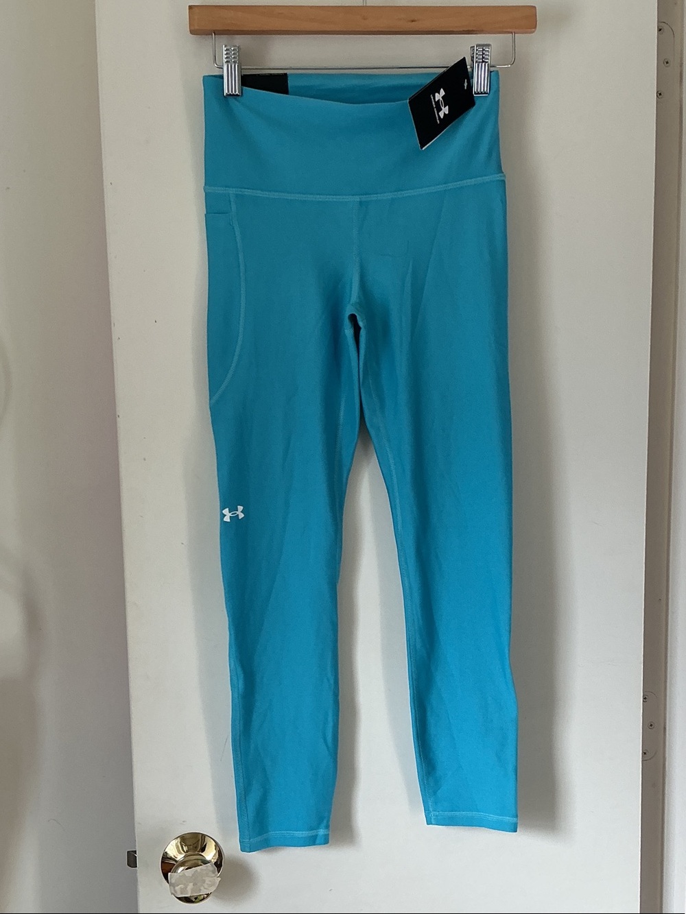 Under Armour Women’s Turquoise Performance Leggings